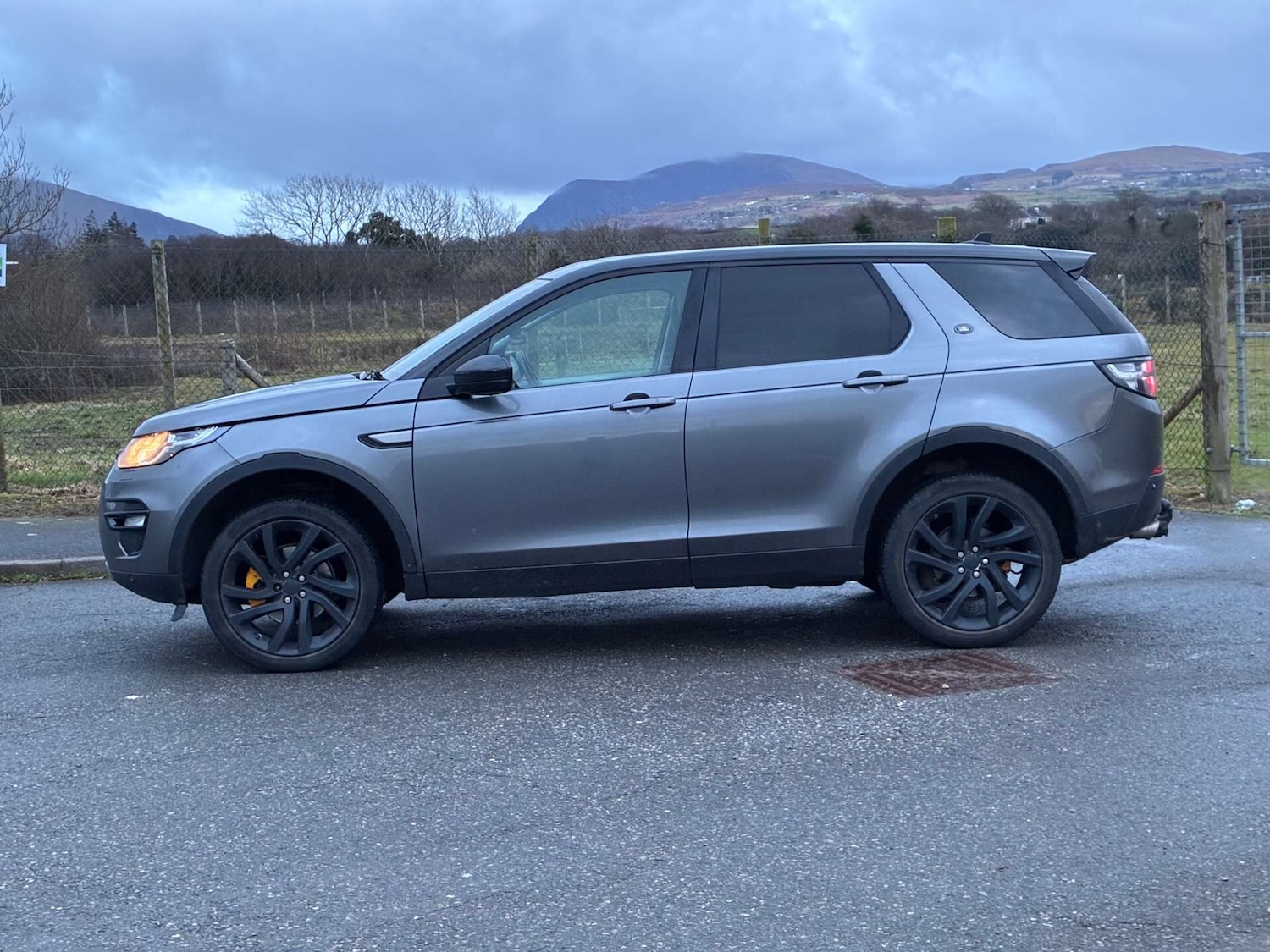 Used Land Rover Discovery Sport 2016 for sale - 77483331: Photo 2