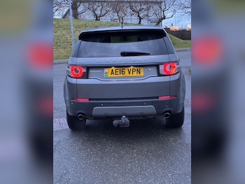 Used Land Rover Discovery Sport 2016 for sale - 77483331: Photo