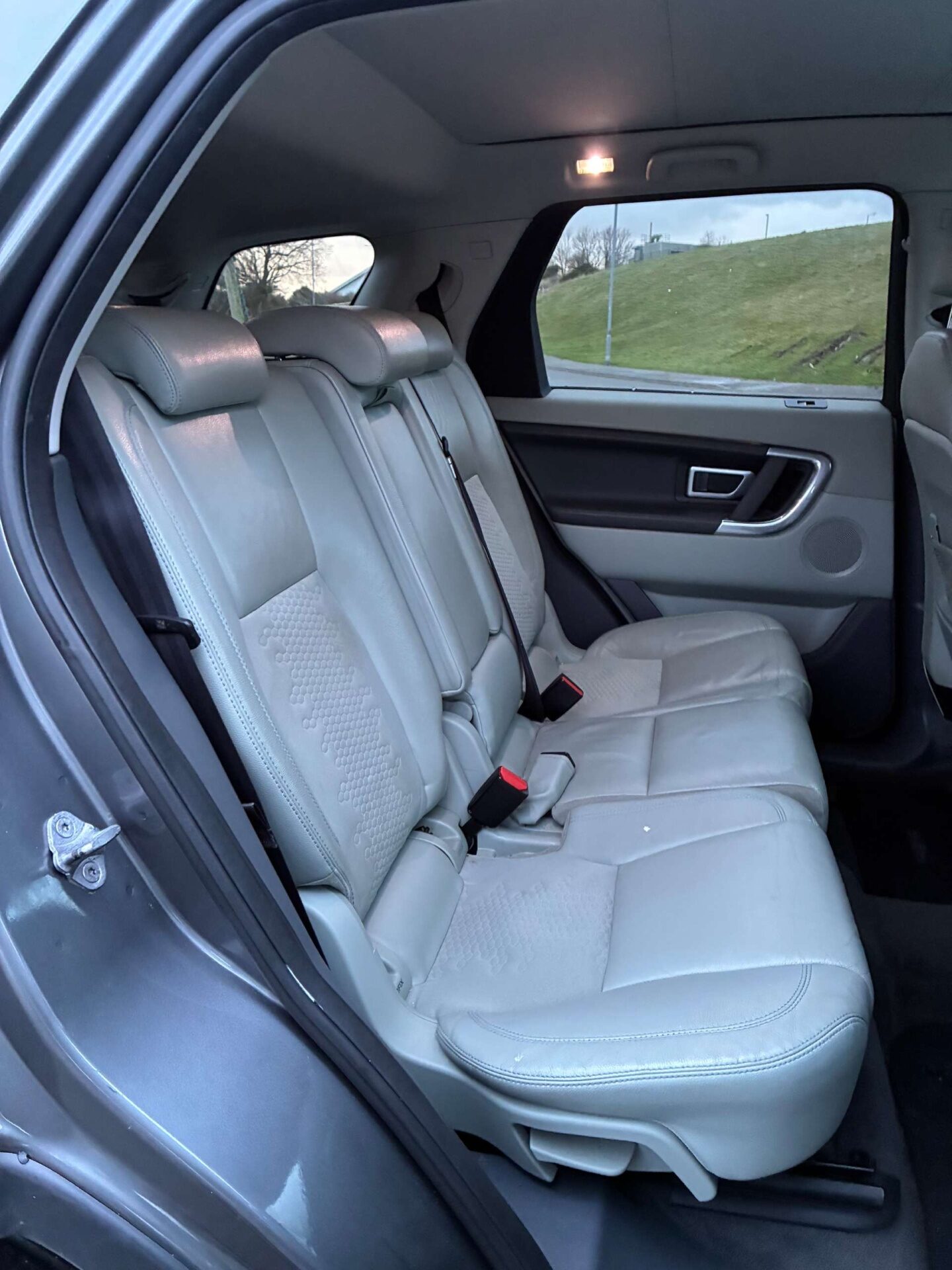 Used Land Rover Discovery Sport 2016 for sale - 77483331: Photo 7