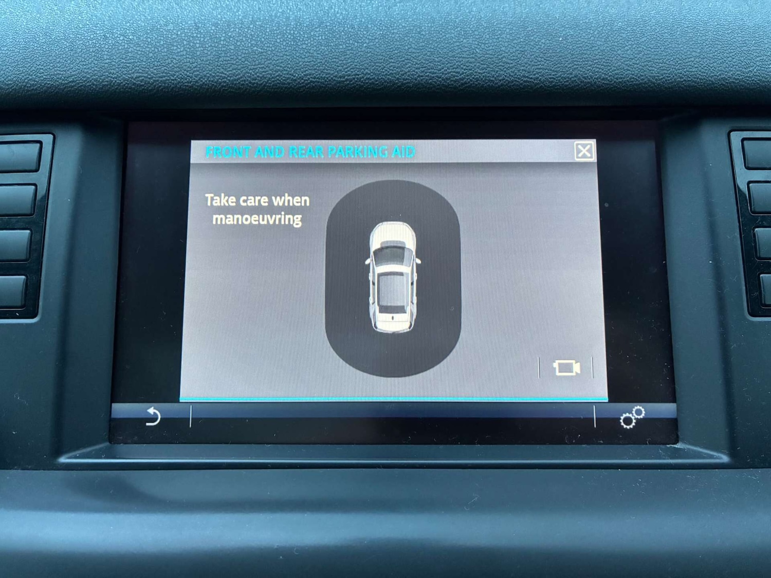 Used Land Rover Discovery Sport 2016 for sale - 77483331: Photo 9