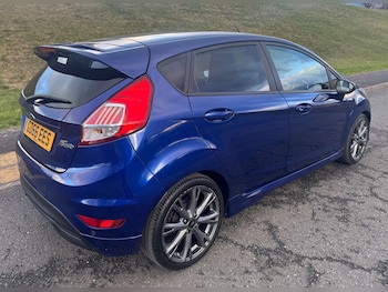 Used Ford Fiesta 2016 for sale - 77398301: Photo