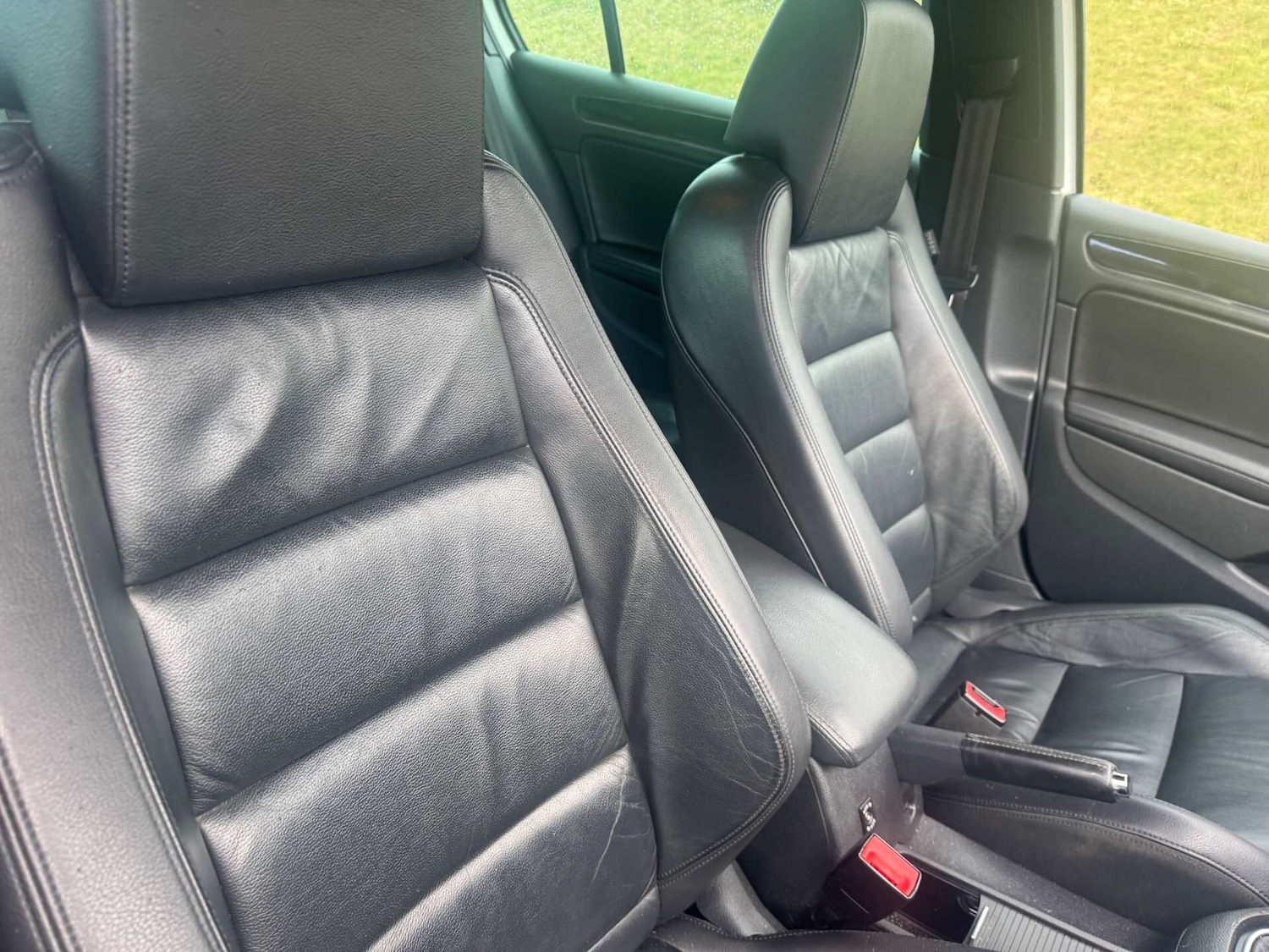 Used Volkswagen Golf 2012 for sale - 77270816: Photo 8