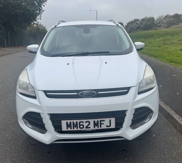 Used Ford Kuga 2013 for sale - 76292366: Photo 2
