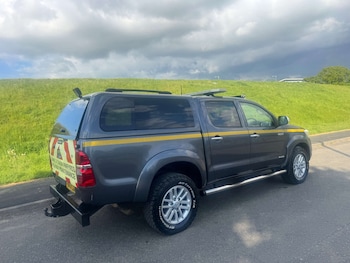 Used Toyota Hilux 2013 for sale - 78502025: Photo