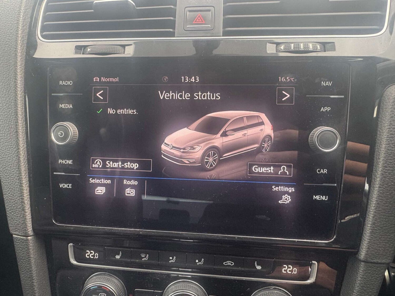 Used Volkswagen Golf 2017 for sale - 76142776: Photo 15