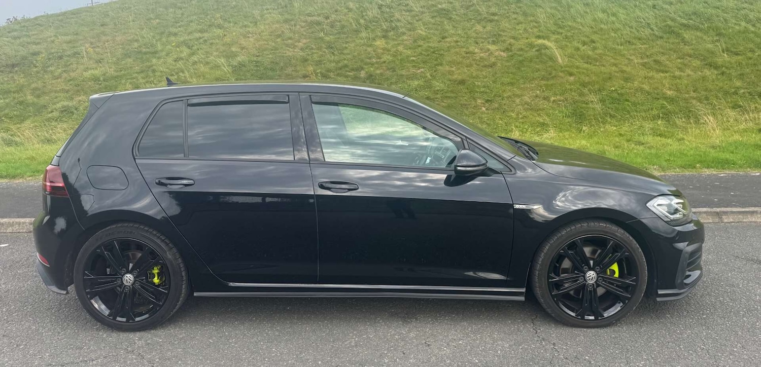 Used Volkswagen Golf 2017 for sale - 76142776: Photo 3