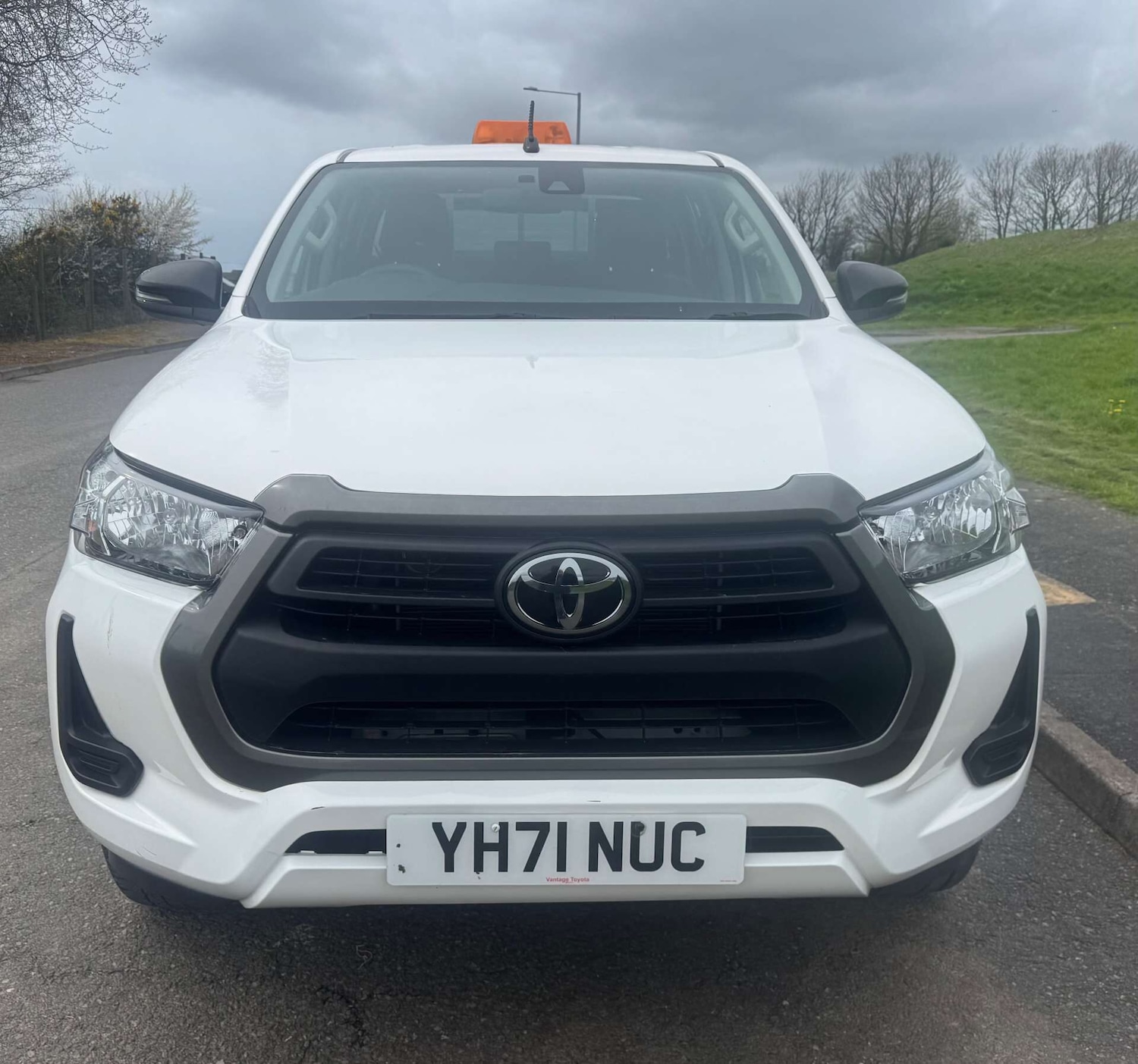 Used Toyota Hilux 2021 for sale - 78111883: Photo 2