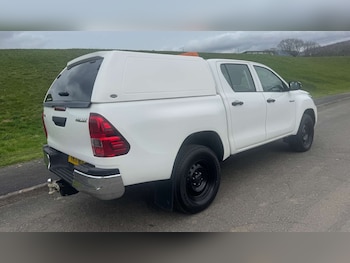 Used Toyota Hilux 2021 for sale - 78111883: Photo