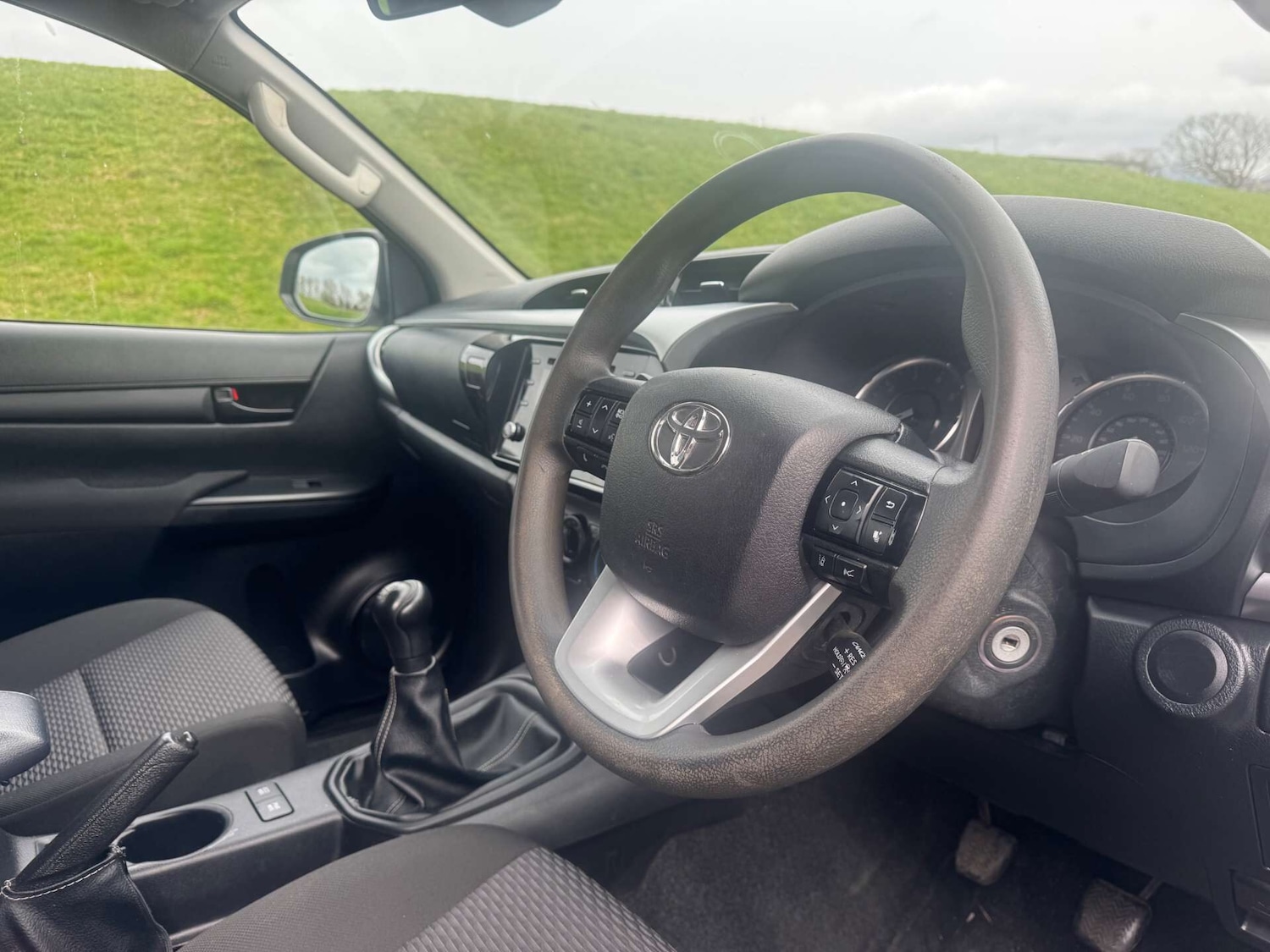 Used Toyota Hilux 2021 for sale - 78111883: Photo 7