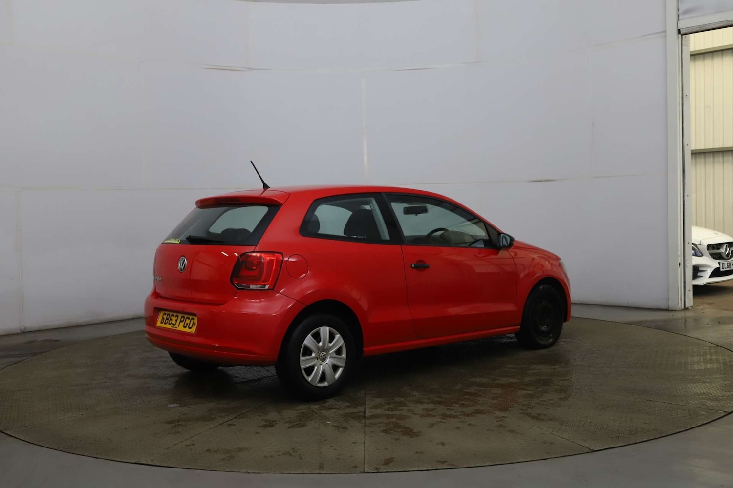 Used Volkswagen Polo 2013 for sale - 76476862: Photo 6