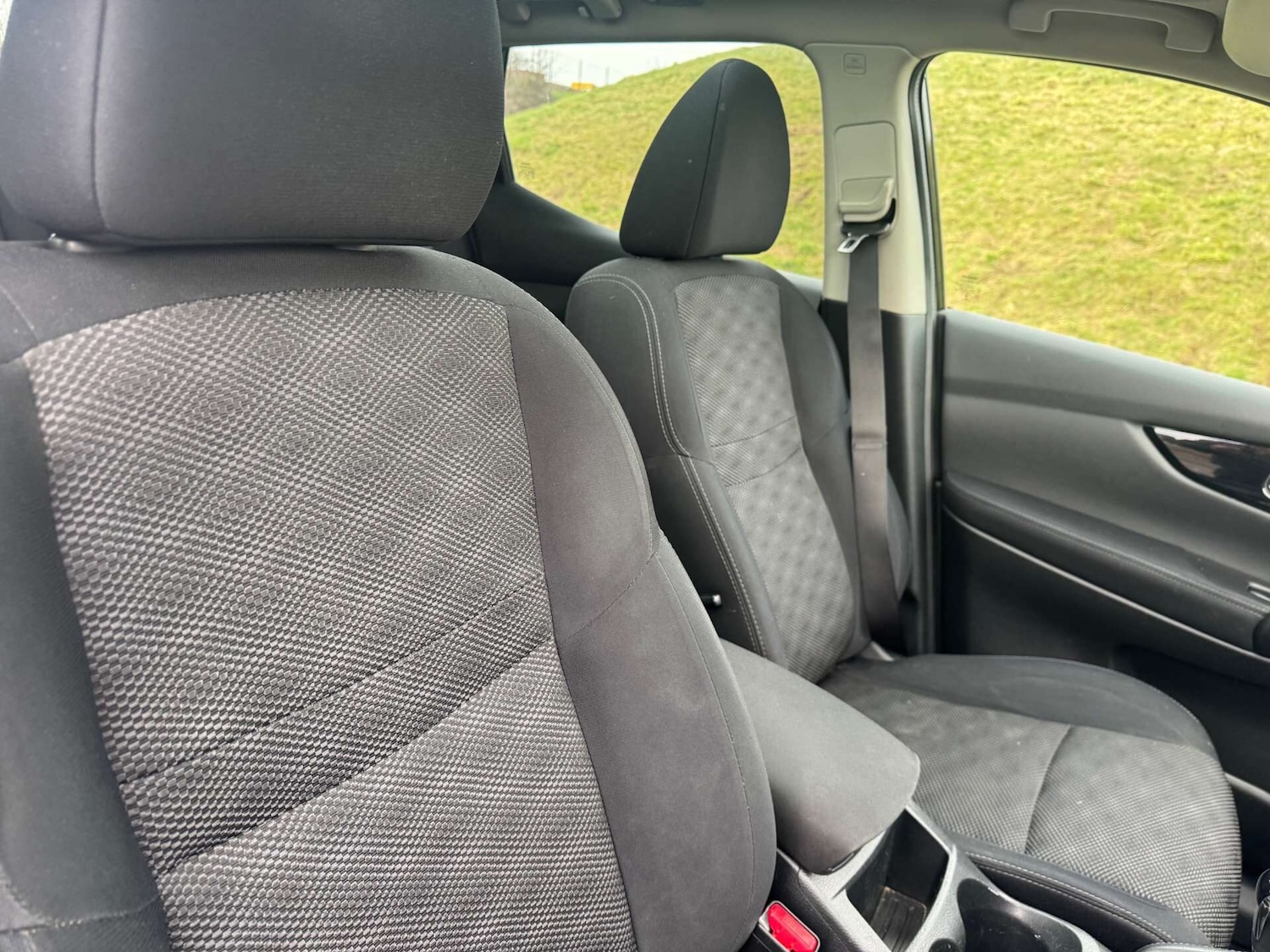 Used Nissan Qashqai 2016 for sale - 77195241: Photo 8