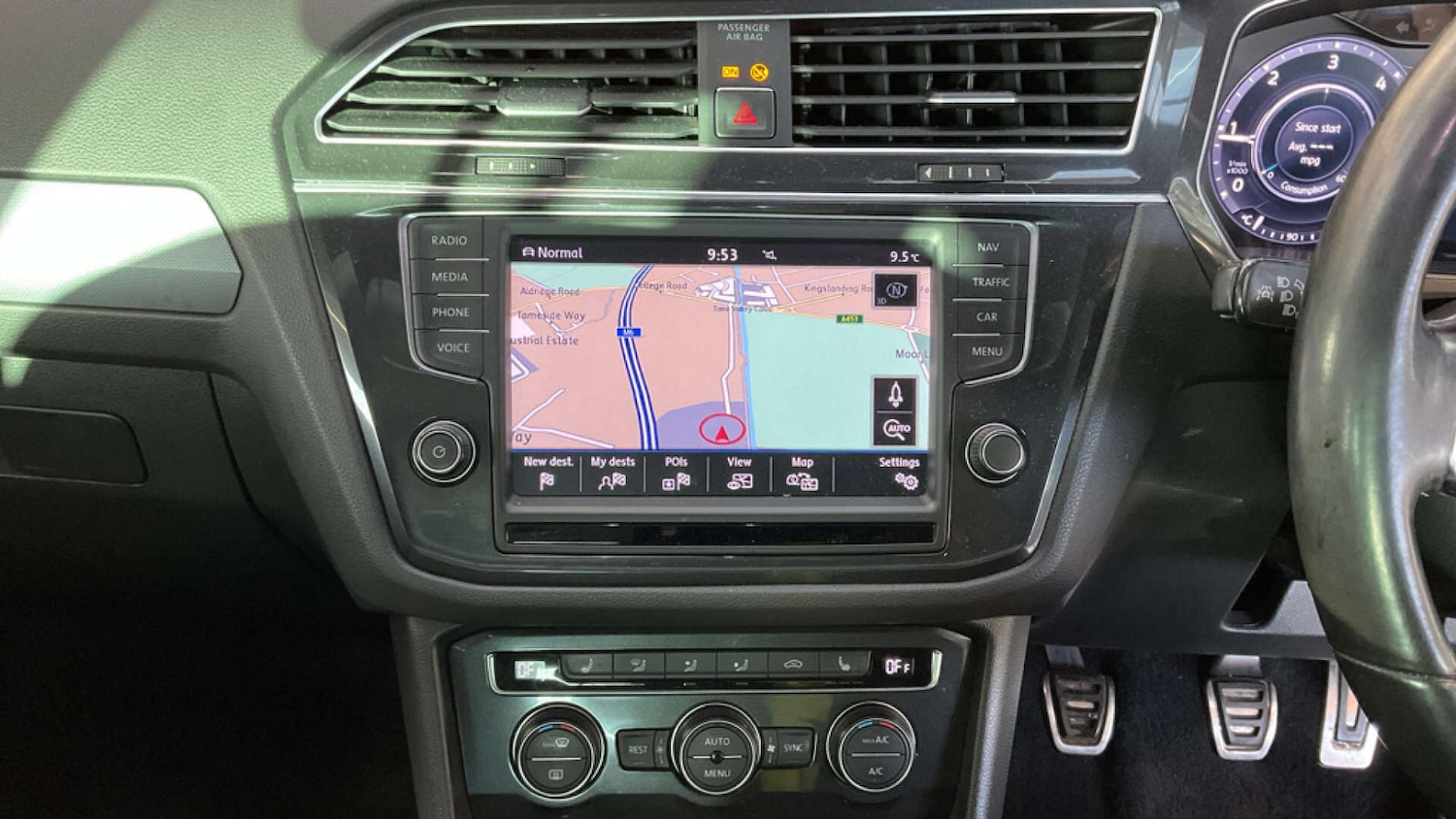 Used Volkswagen Tiguan 2016 for sale - 76776529: Photo 11