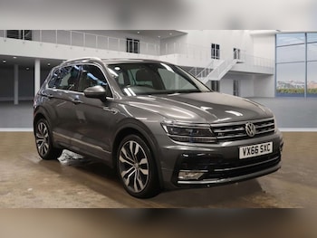 2016 - 2.0 TDi 150 4Motion R-Line 5dr