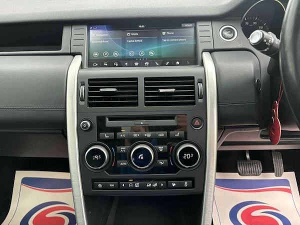 Used Land Rover Discovery Sport 2018 for sale - 76232937: Photo 18