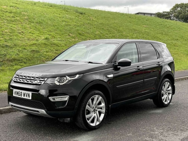 Used Land Rover Discovery Sport 2018 for sale - 76232937: Photo 3