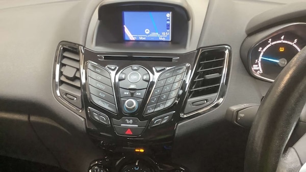 Used Ford Fiesta 2016 for sale - 76312212: Photo 11