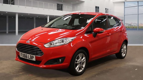 Used Ford Fiesta 2016 for sale - 76312212: Photo 2