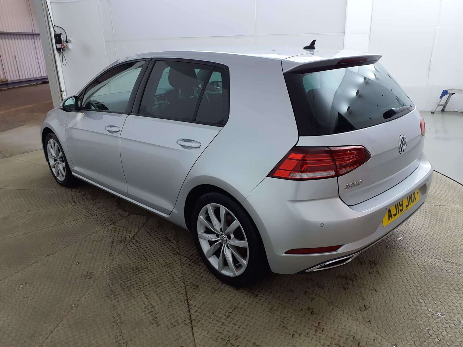 Used Volkswagen Golf 2019 for sale - 78140215: Photo 6