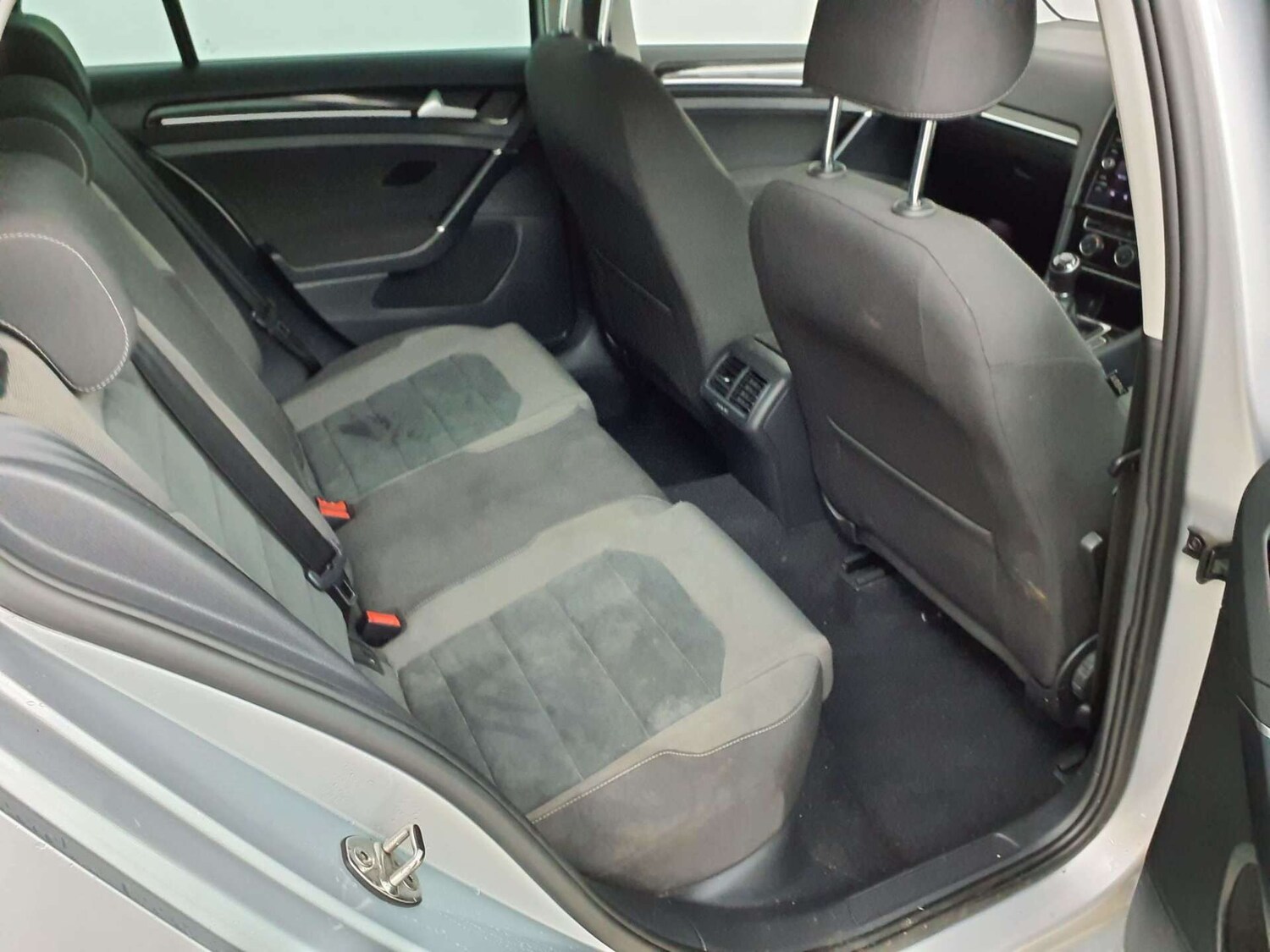 Used Volkswagen Golf 2019 for sale - 78140215: Photo 8