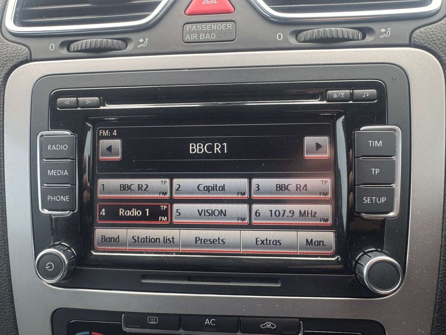 Used Volkswagen Scirocco 2011 for sale - 77985037: Photo 13