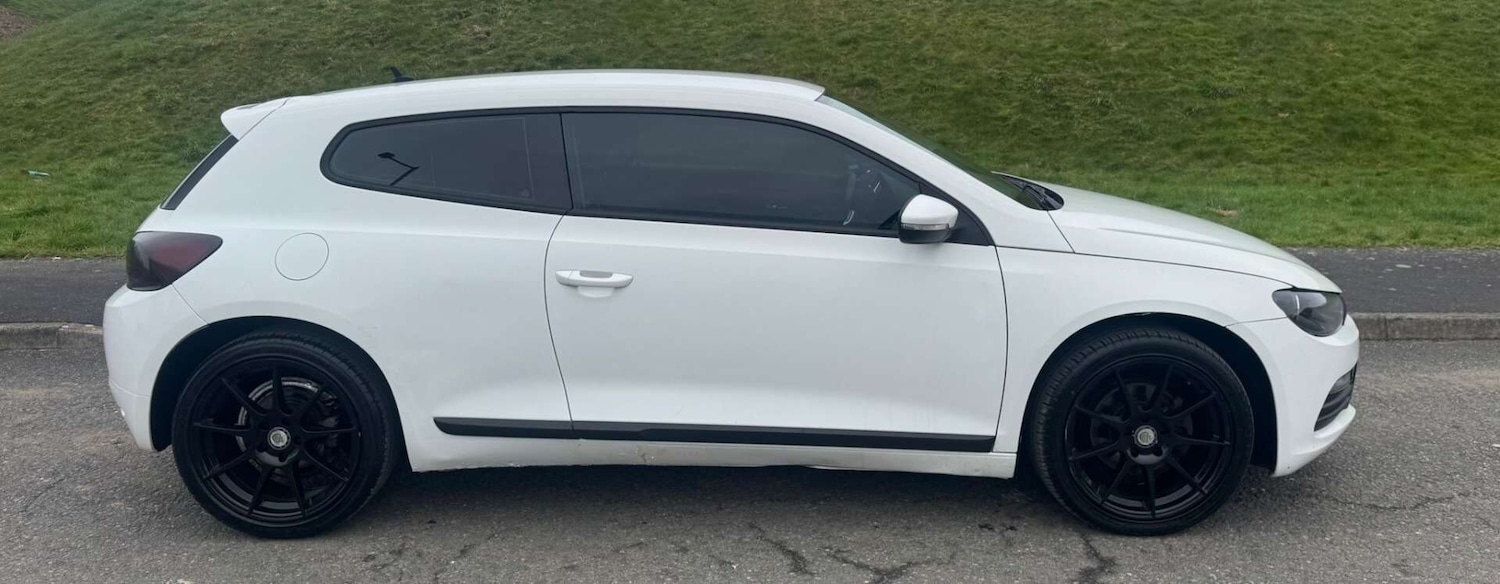 Used Volkswagen Scirocco 2011 for sale - 77985037: Photo 4