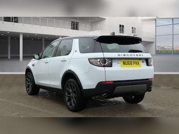 Used Land Rover Discovery Sport 2018 for sale - 75511405: Photo