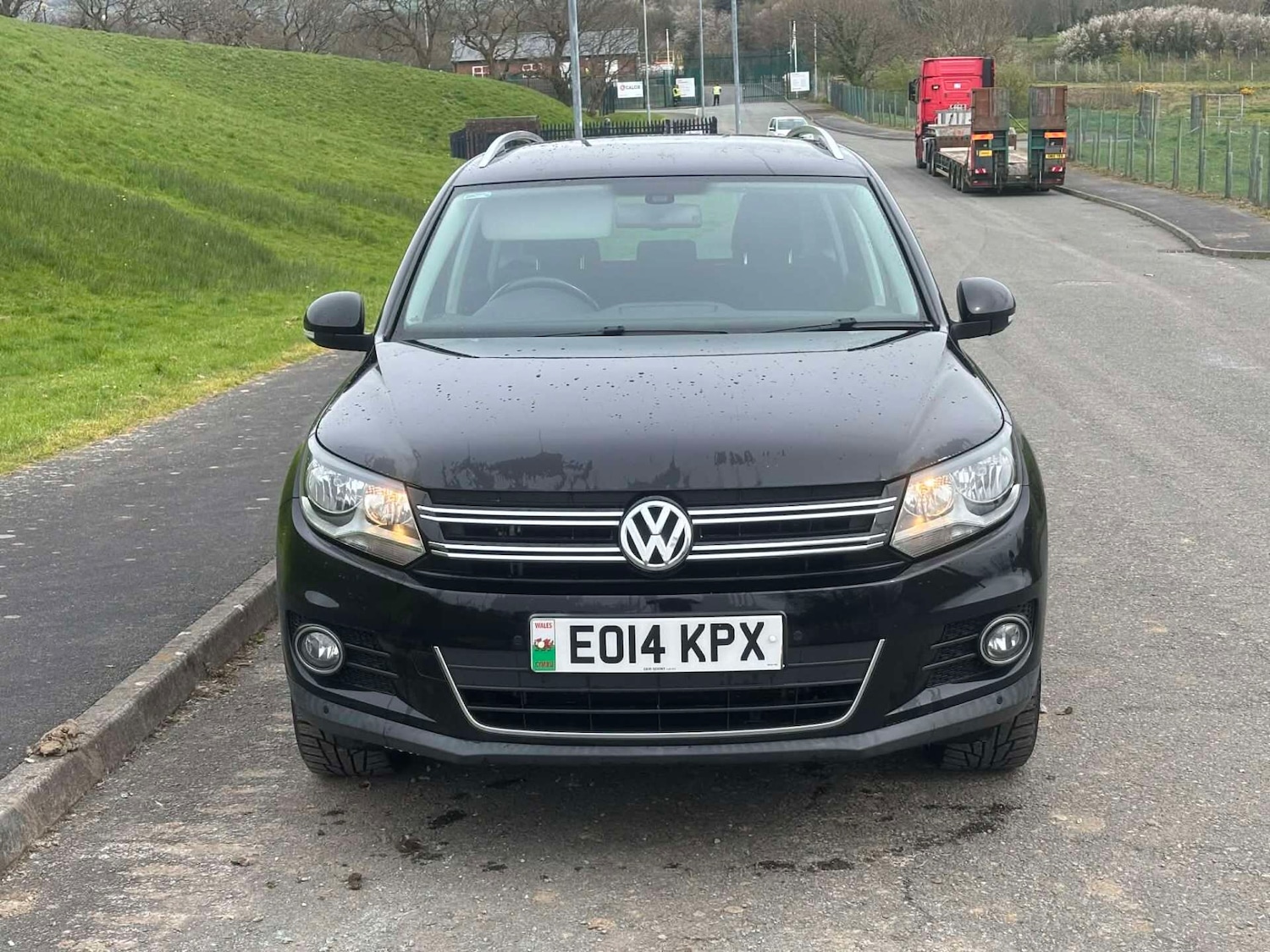 Used Volkswagen Tiguan 2014 for sale - 78210134: Photo 2