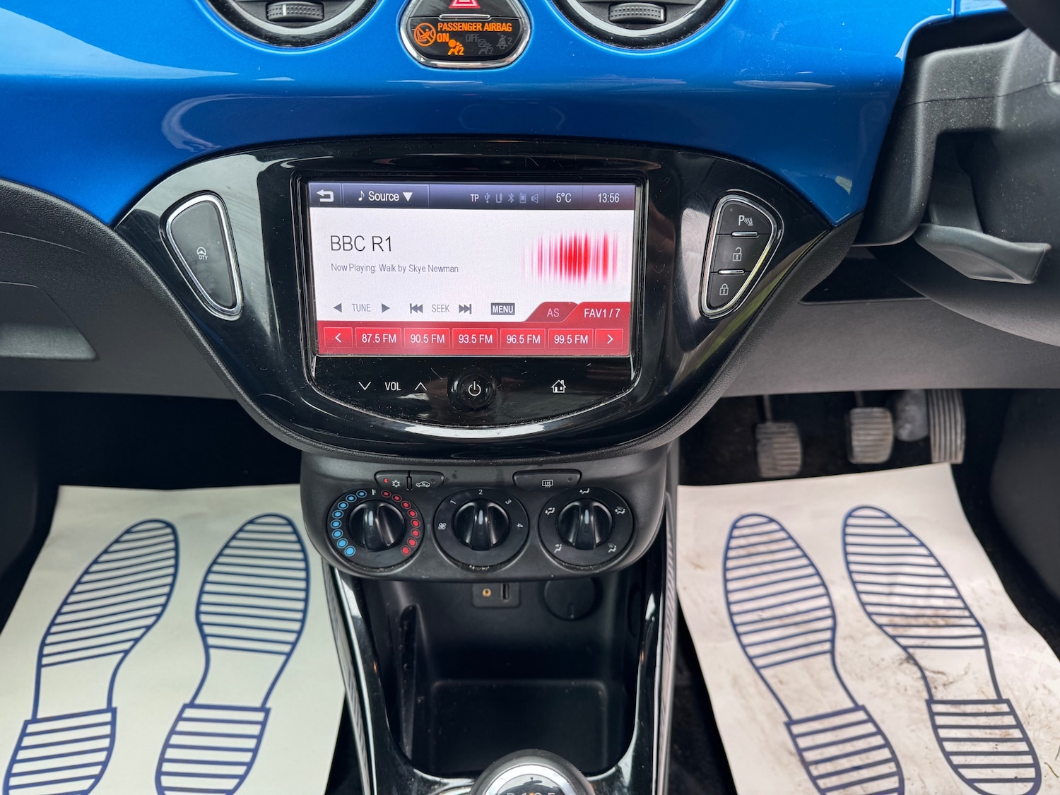 Used Vauxhall ADAM 2015 for sale - 77793082: Photo 12