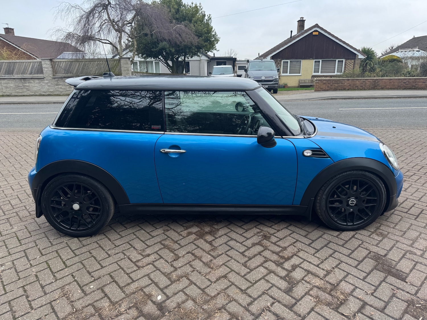 Used MINI Hatch 2011 for sale - 77915480: Photo 2