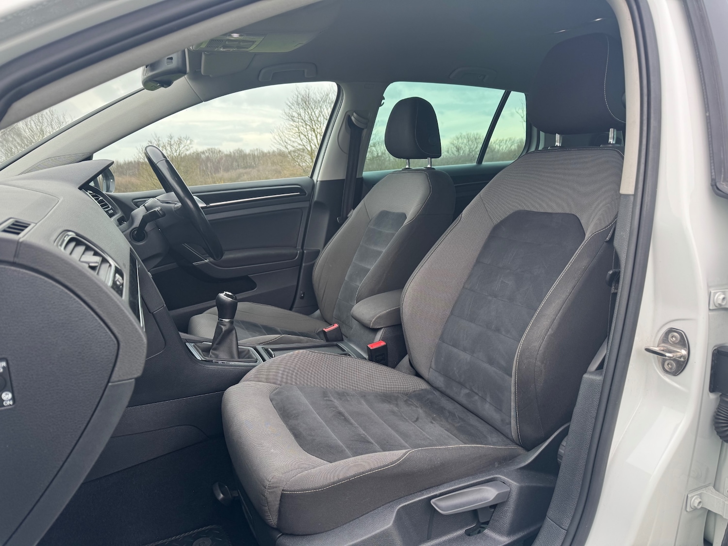 Used Volkswagen Golf 2015 for sale - 77595727: Photo 22