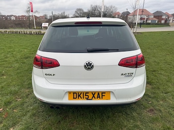 Used Volkswagen Golf 2015 for sale - 77595727: Photo