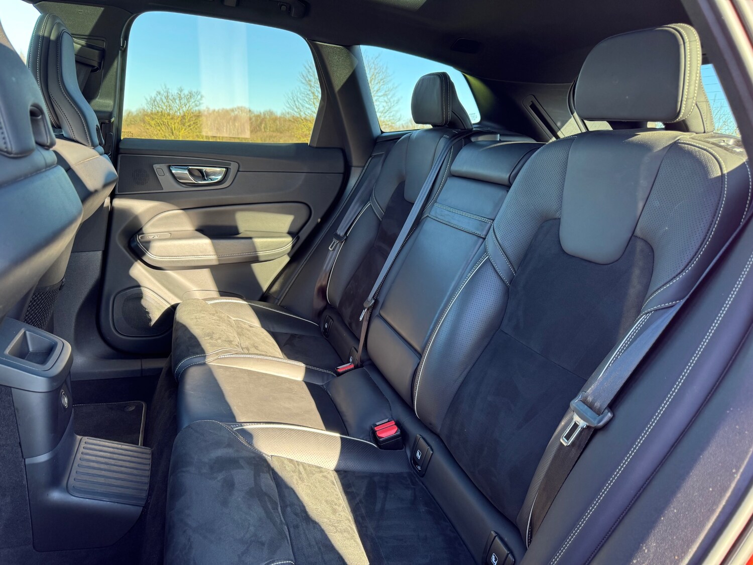 Used Volvo XC60 2018 for sale - 77558357: Photo 22