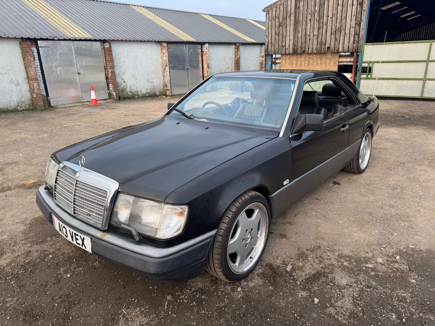 Used Mercedes-Benz C Class 1989 for sale - 78025599: Photo 19