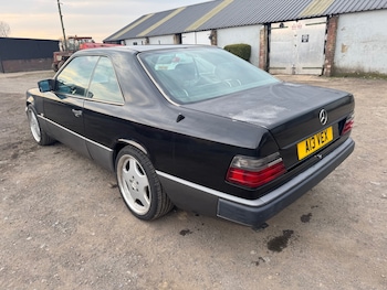 Used Mercedes-Benz C Class undefined for sale - 78025599: Photo