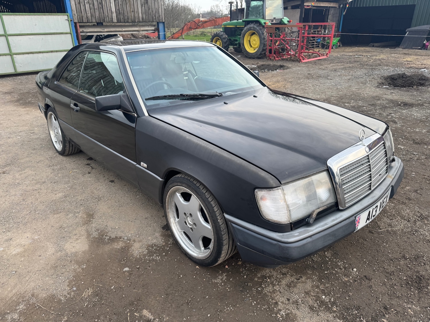 Used Mercedes-Benz C Class 1989 for sale - 78025599: Photo 8