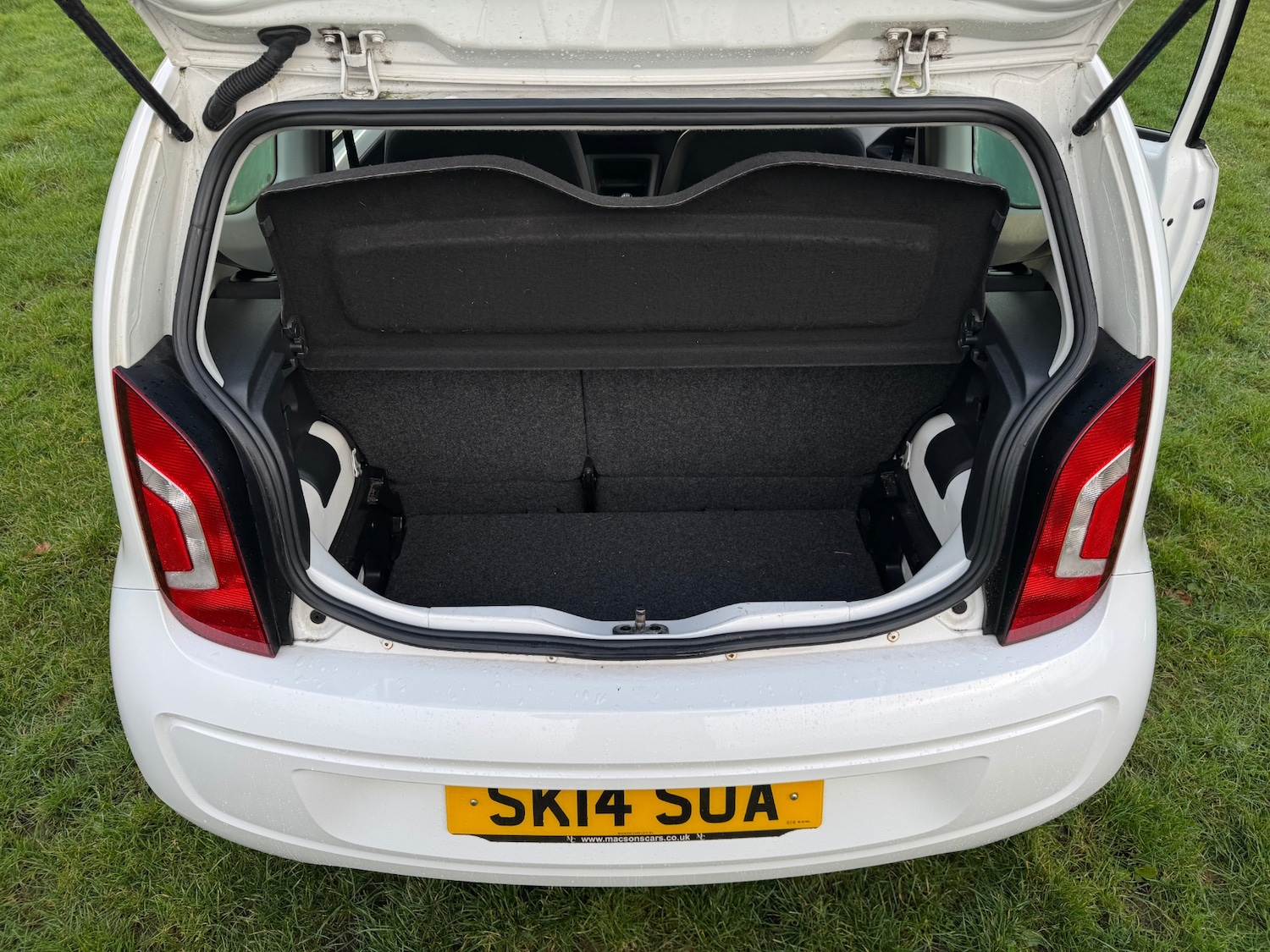 Used Volkswagen up! 2014 for sale - 77704398: Photo 18