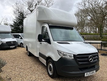 Mercedes-Benz Sprinter feature image