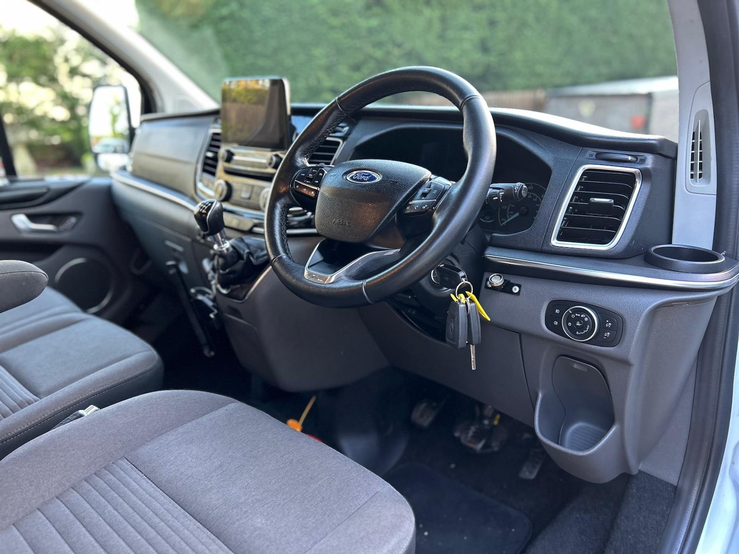 Used Ford Tourneo Custom 2020 for sale - 77001628: Photo 18