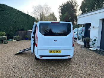 Used Ford Tourneo Custom 2020 for sale - 77001628: Photo