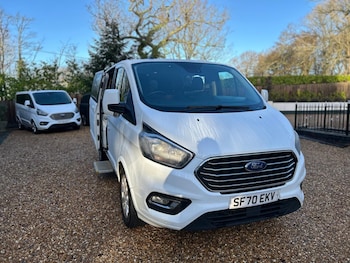 Used Ford Tourneo Custom 2020 for sale - 77001628: Photo