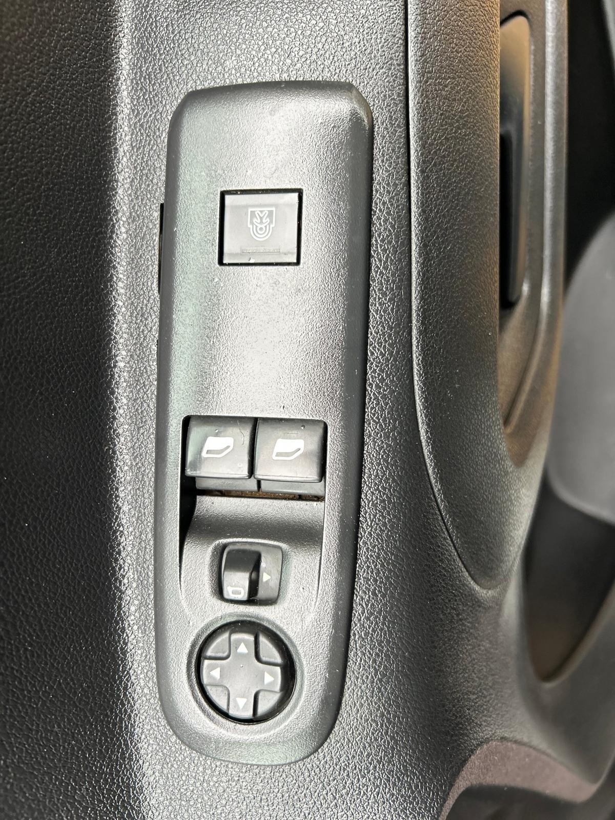 Used Vauxhall Combo 2020 for sale - 77607858: Photo 8