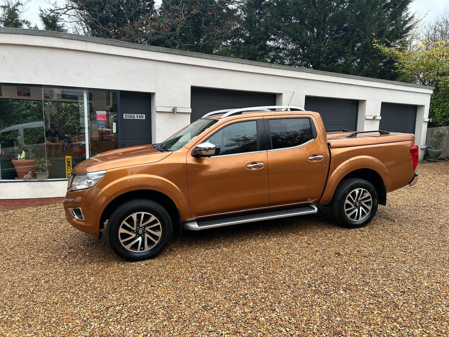 Used Nissan Navara 2019 for sale - 76544339: Photo 1