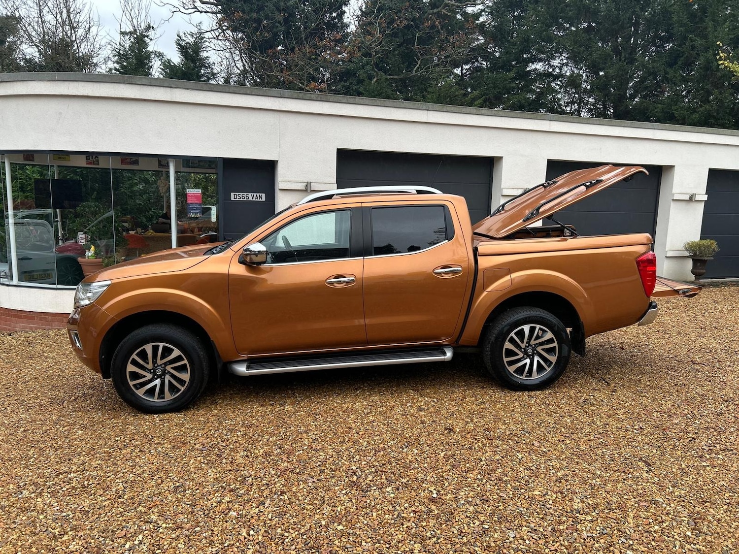 Used Nissan Navara 2019 for sale - 76544339: Photo 6