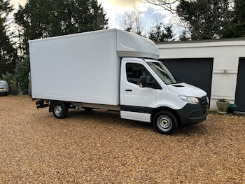 Mercedes-Benz - Sprinter