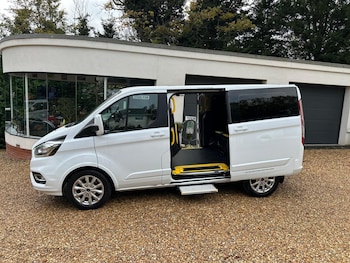 Used Ford Tourneo Custom 2020 for sale - 76322508: Photo 2