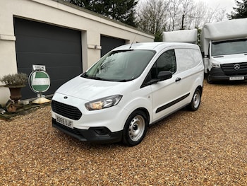 Ford Transit Courier feature image