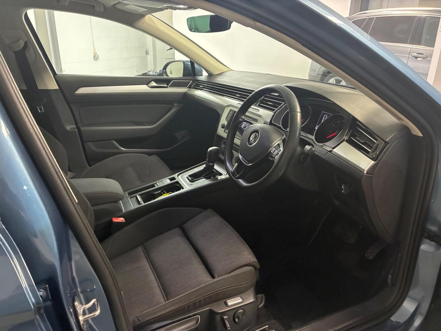 Used Volkswagen Passat 2016 for sale - 76692817: Photo 11