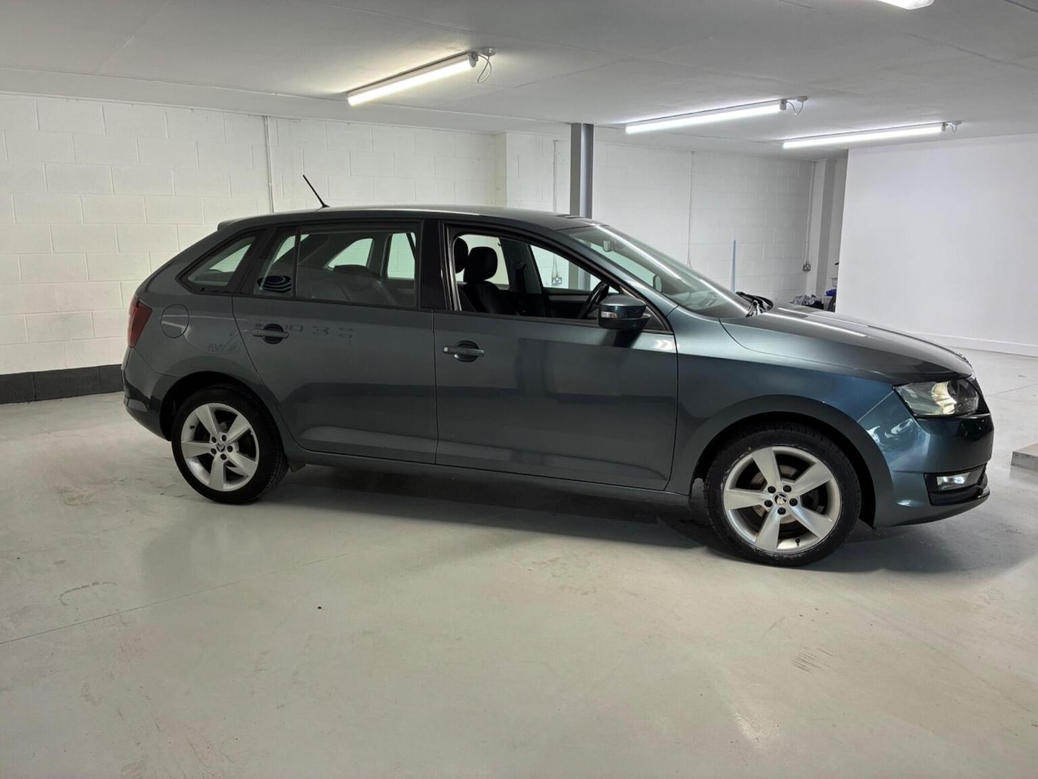 Used Skoda Rapid 2018 for sale - 76397048: Photo 4