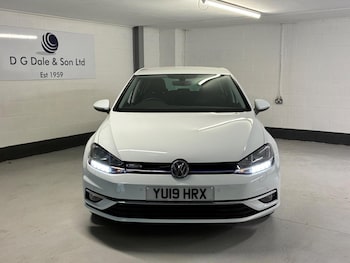 Used Volkswagen Golf 2019 for sale - 76488679: Photo