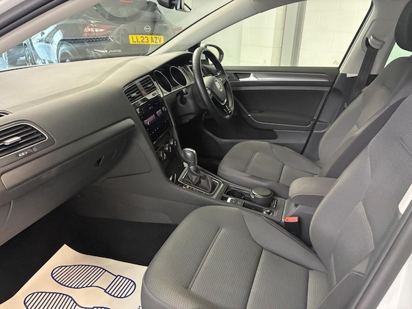 Used Volkswagen Golf 2019 for sale - 76107291: Photo 10